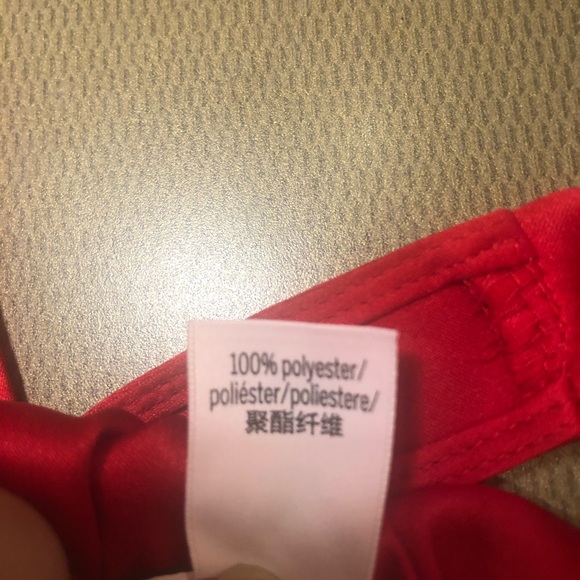 Victoria’s Secret red romper with bow tie shortalls M NWOT VS nightie - Picture 6 of 12